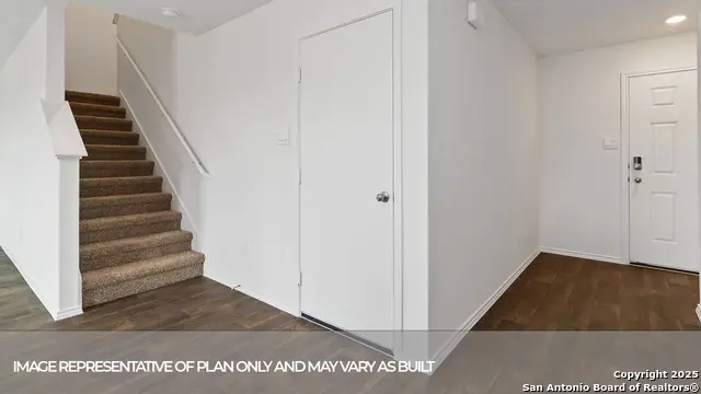 1102 Indian Way, Seguin, TX 78155 - Image #3