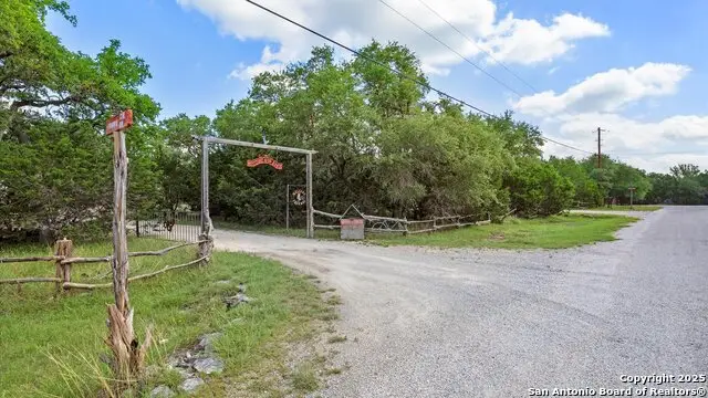 857 Derrick, Spring Branch, TX 78070 - #1