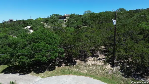 1352 Stardust Drive, Canyon Lake, TX 78133