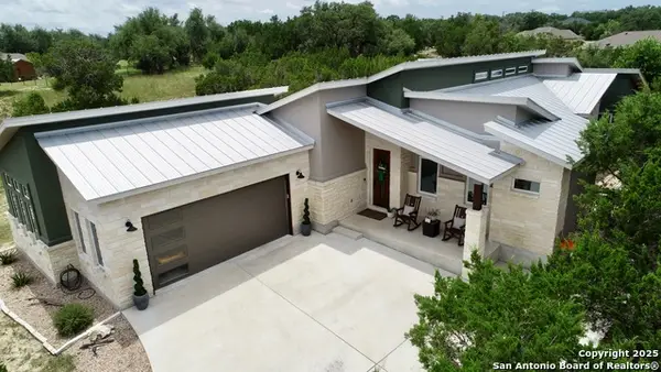 1108 Long Hollow, Canyon Lake, TX 78133