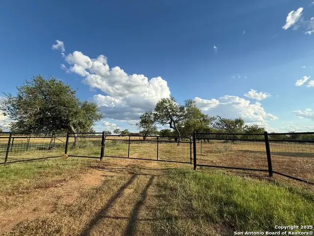 421 Zion Hill, Seguin, TX 78155 - #1