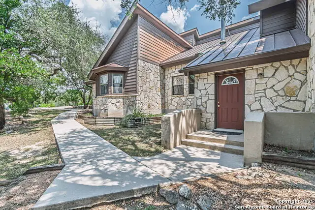 560 Bluff Ridge, New Braunfels, TX 78132 - #2