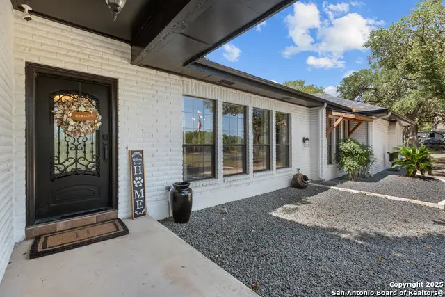 31421 Wild Oak Hill, Fair Oaks Ranch, TX 78015 - Image #2