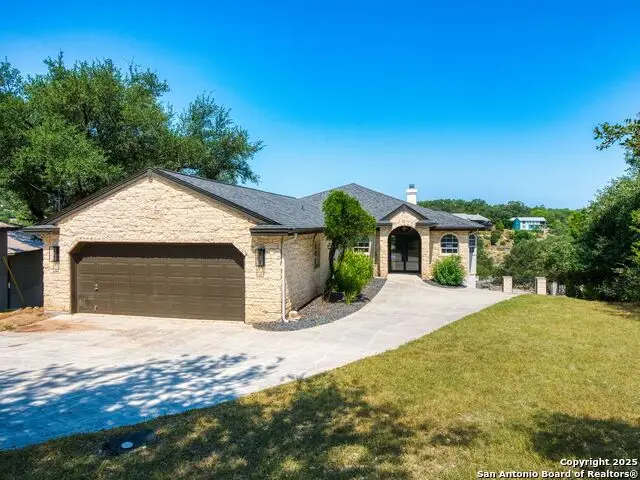 321 Village View, Canyon Lake, TX 78133 - #1