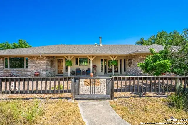 113 Indian Bluff Dr., Kerrville, TX 78028 - #1