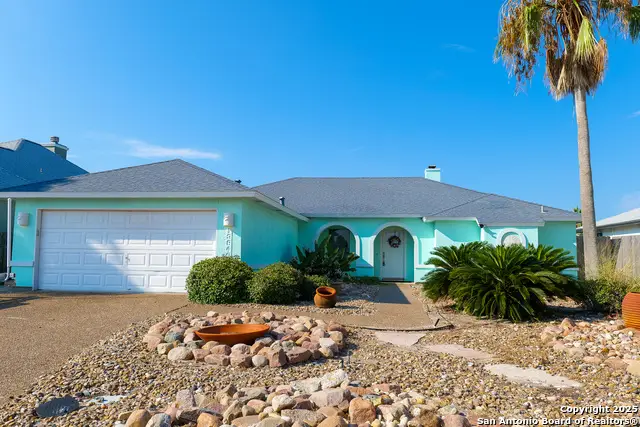 13849 Doubloon St, Corpus Christi, TX 78418 - Image #2