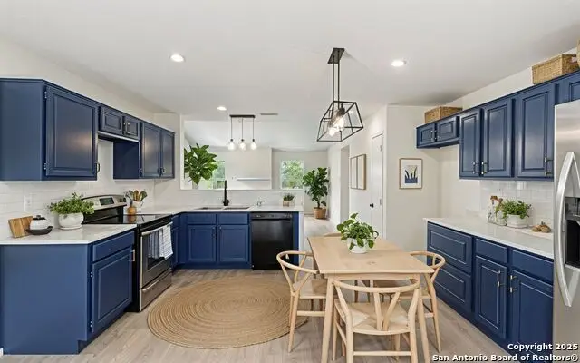 6403 Gray Rdg, San Antonio, TX 78233 - #3