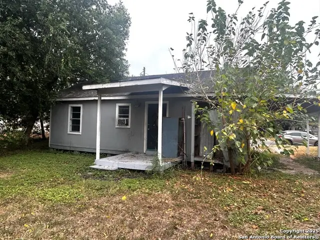 610 W Stamper St., Beeville, TX 78102 - Image #2