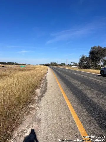 1130 N Us Highway 181 Frontage Rd., Beeville, TX 78102 - Image #2