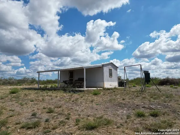 000 Fritter Lane, Brackettville, TX 78832