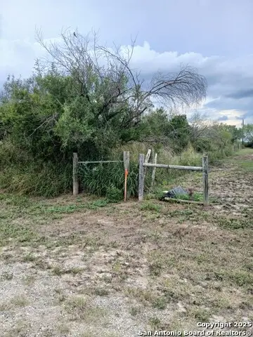 4700 Daisy, Beeville, TX 78102 - #2