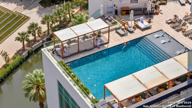 123 Lexington Ave #1703, San Antonio, TX 78205 - Image #1