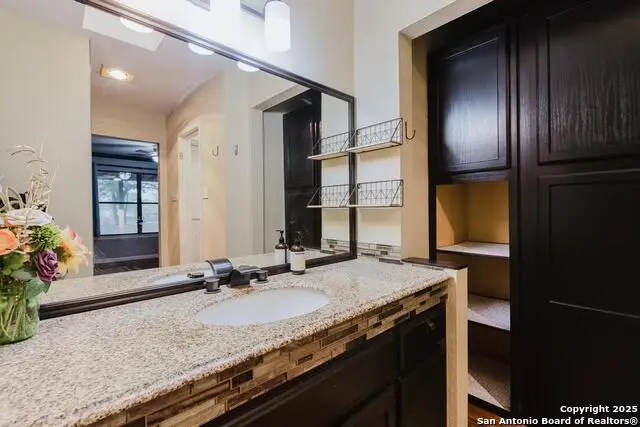 122 Montesito, Floresville, TX 78114 - #3