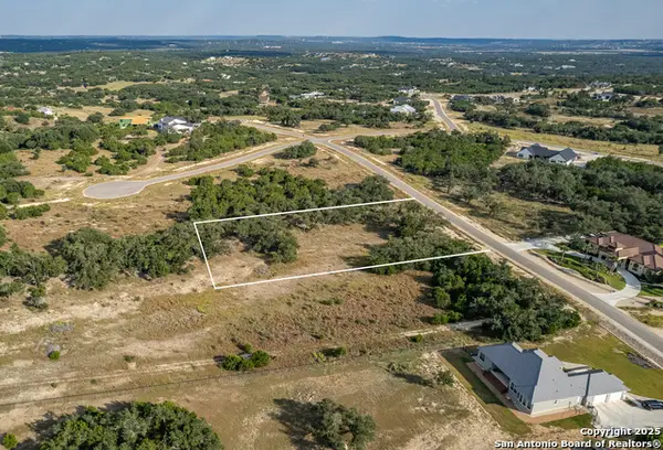 660 Travis Forest, Bulverde, TX 78163