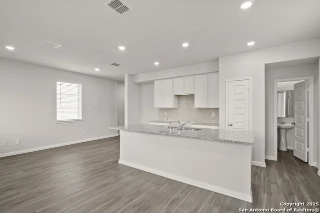 10110 Carnelian Cove, San Antonio, TX 78245 - Image #2