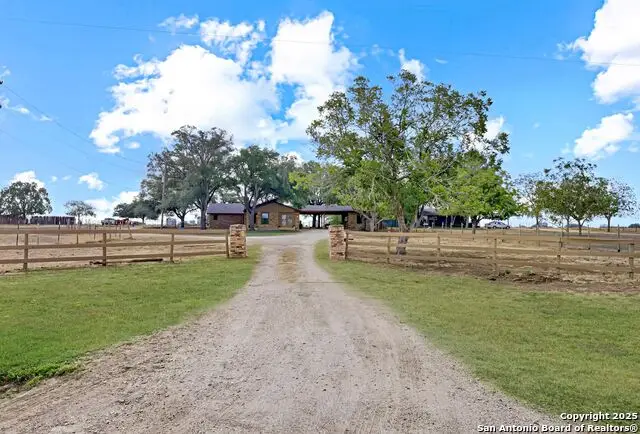 10862 Fm 537, Stockdale, TX 78160 - #2