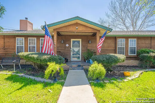 10544 Macaway, Adkins, TX 78101