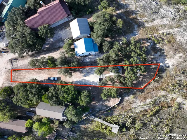 906 Pebble Beach Dr Nw, Lakehills, TX 78063 - Image #3