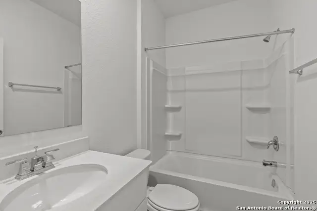 422 White Heron Way, Marion, TX 78124 - Image #3