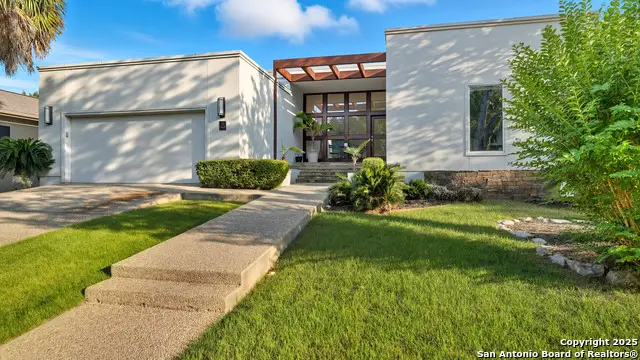 33 Laurel Trail, New Braunfels, TX 78130 - Image #2