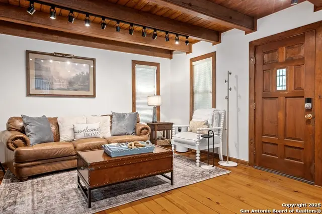 406 N Acorn, Fredericksburg, TX 78624 - #3