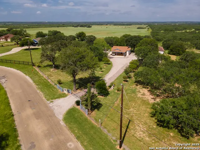 400 Blue Quail, Lytle, TX 78052 - Image #2