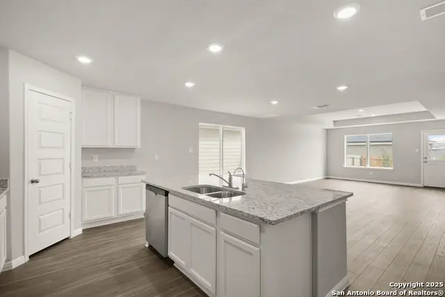 7716 Jacksboro Drive, San Antonio, TX 78252 - Image #2