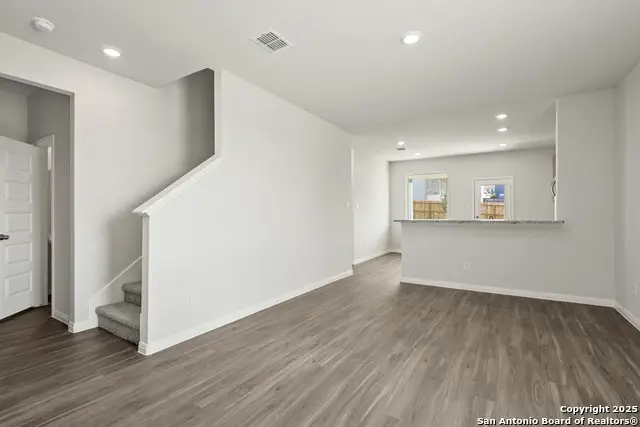 187 Hunters Camp, San Antonio, TX 78245 - Image #2