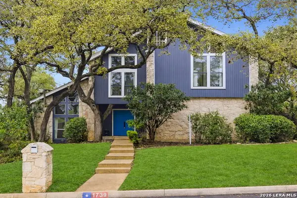 1739 Royal Crescent, San Antonio, TX 78231