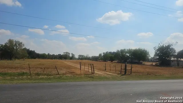 18000 Wisdom Rd, Lytle, TX 78052 - Image #1