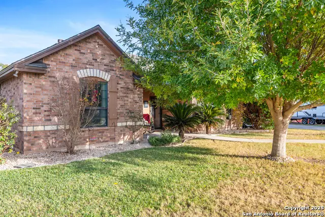 7 Briar Court, Uvalde, TX 78801 - Image #2