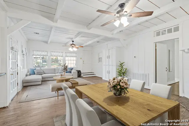 612 W San Antonio St, Fredericksburg, TX 78624 - Image #3