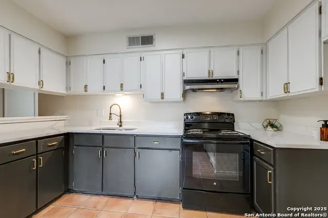 6123 Farragut Dr., San Antonio, TX 78238 - Image #3