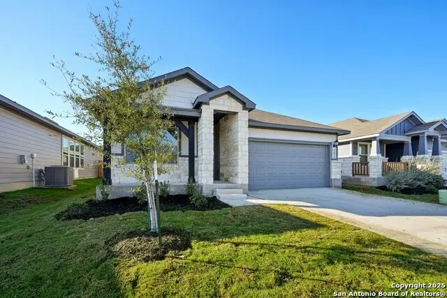 9634 Grand Via Blvd, Converse, TX 78109 - Image #2