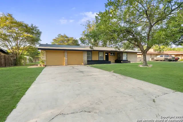 209 Windcrest, Windcrest, TX 78239 - Image #3