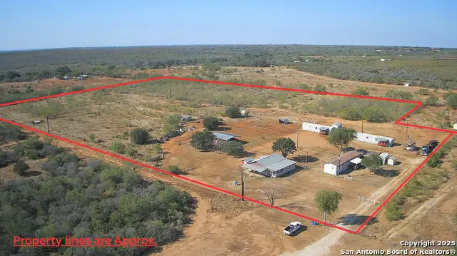 179 Pr 6624, Devine, TX 78016 - Image #1