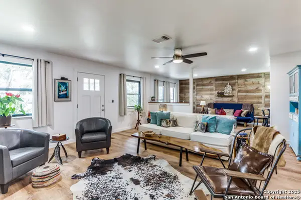 103 Amber, Comfort, TX 78013