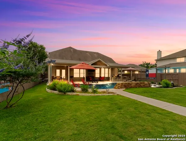 157 Bison Ln, Cibolo, TX 78108