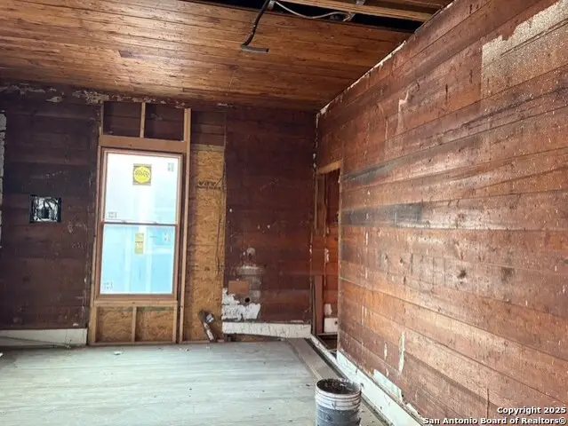 717 E Euclid, San Antonio, TX 78212 - Image #3