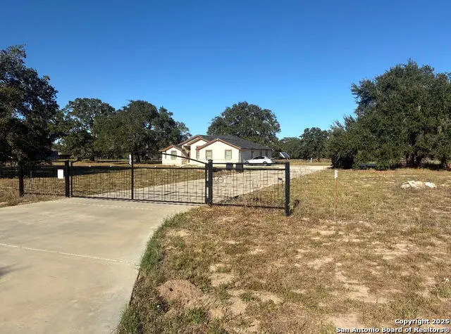 3992 Fm 1784, Pleasanton, TX 78064 - Image #2