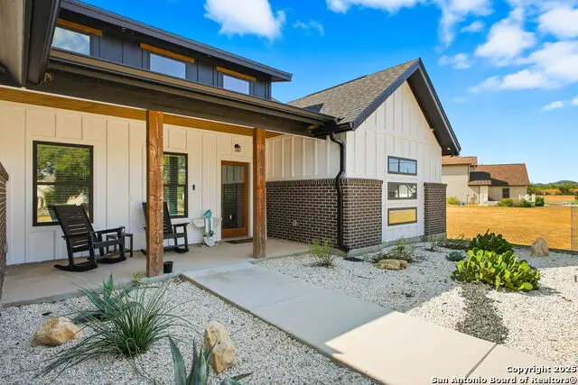 418 Tawny Oak, Bandera, TX 78003 - Image #2