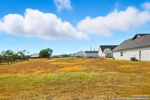 20 Tawny Oak, Bandera, TX 78003 - Image #1