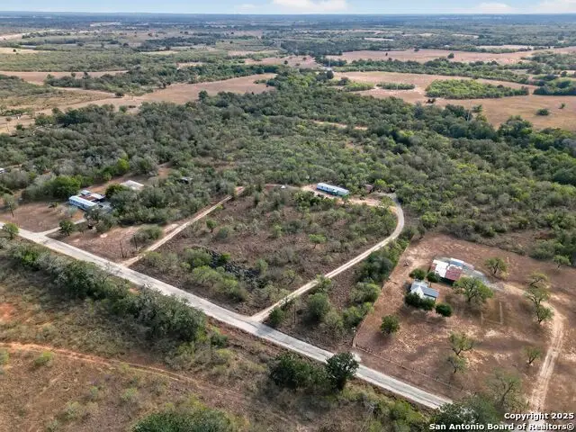 845 Campobella, Kingsbury, TX 78638 - Image #3