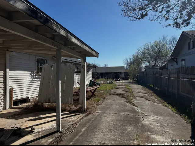 916 SW 39th, San Antonio, TX 78237 - #3