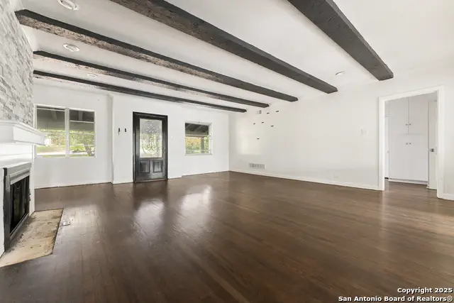 1100 Garraty, Terrell Hills, TX 78209 - Image #2