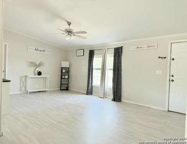 202 S 10th, Christine, TX 78012 - Image #2