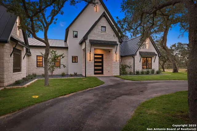 596 Ruger, Fredericksburg, TX 78624 - Image #1