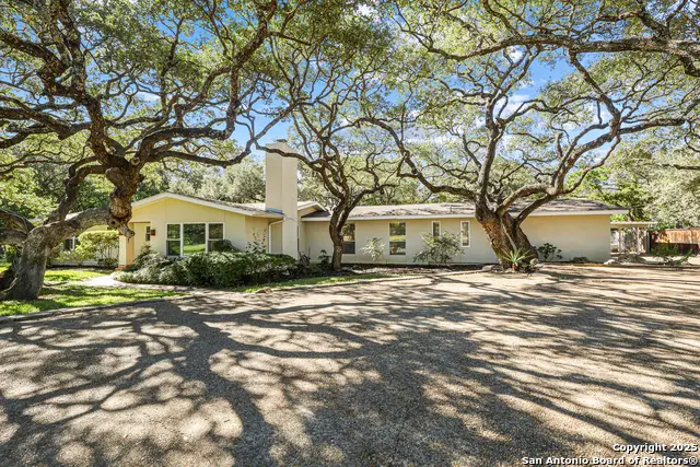 130 Wagon Trail, Shavano Park, TX 78231 - Image #3