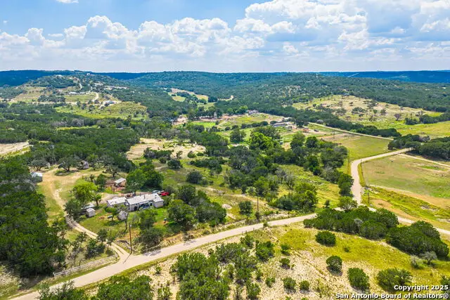 132 Silver Creek, Center Point, TX 78010 - Image #2