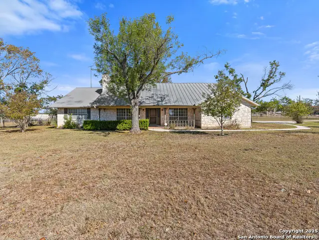 126 Boardwalk Dr, Center Point, TX 78010 - Image #1